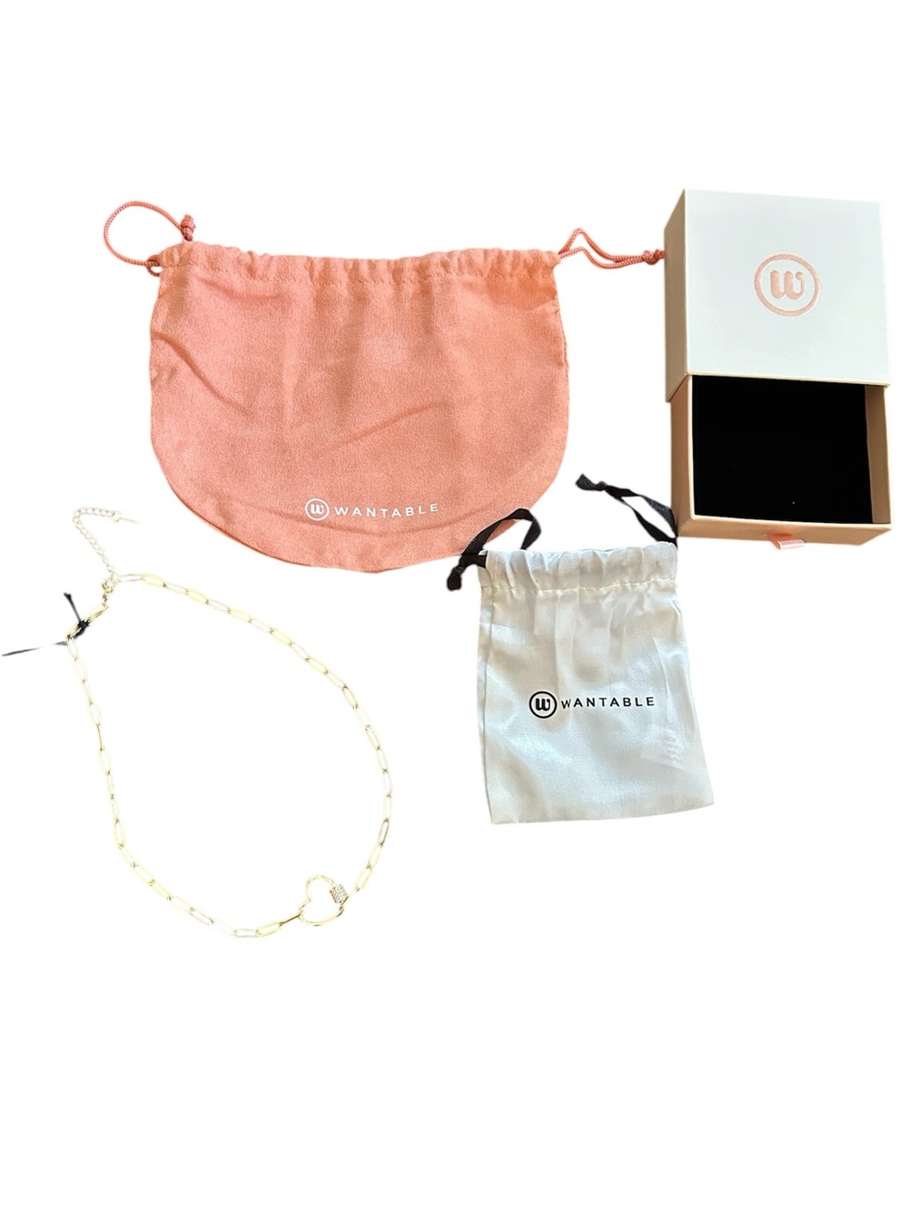 Wantable Gold Paperclip Heart Necklace with Pouches